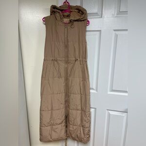 Women's Tan Puffer Vest